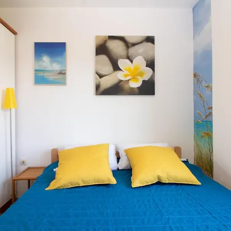 Apartamento Ema & Mislav With Terrace Baška