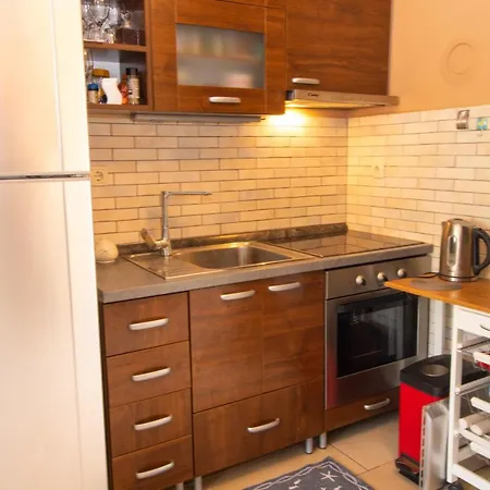 アパート Ema & Mislav With Terrace *