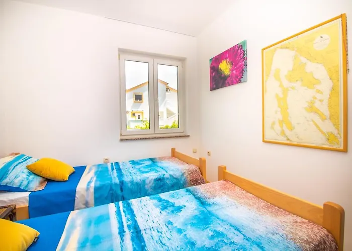 Apartamento Ema & Mislav With Terrace Baška