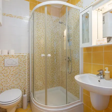 Ema & Mislav With Terrace Lägenhet *